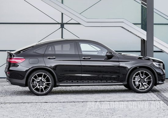 奔驰AMG GLC 43 Coupe发布